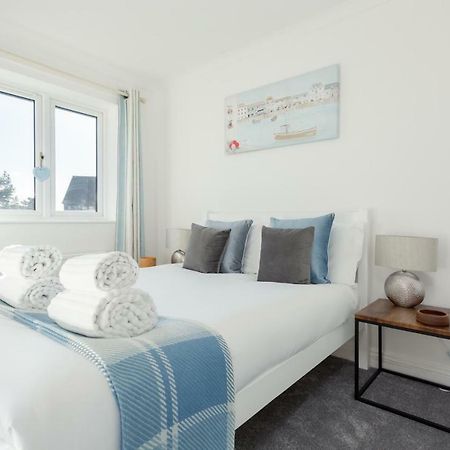 Fantasea Villa Poole Ngoại thất bức ảnh