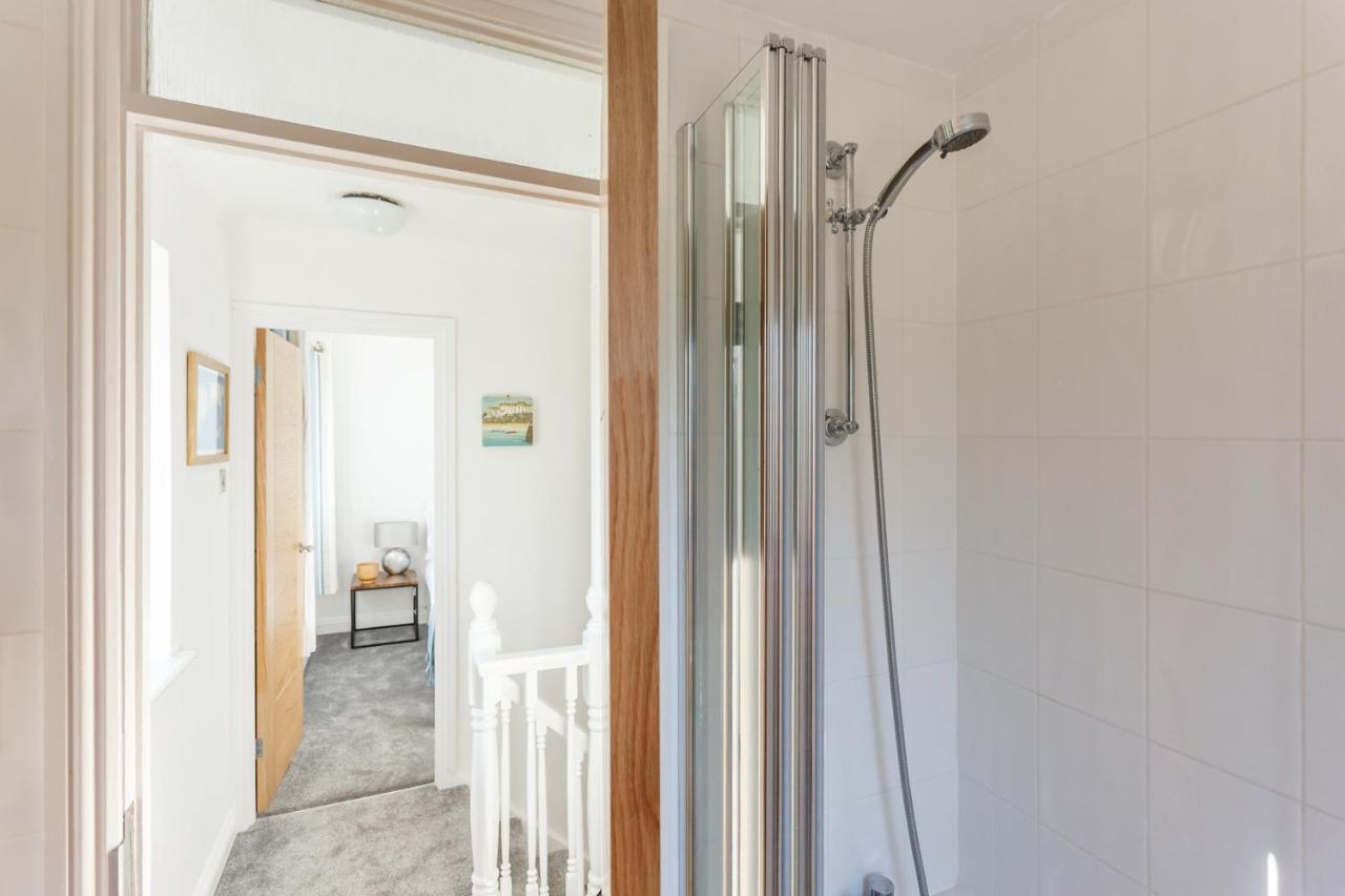 Fantasea Villa Poole Ngoại thất bức ảnh